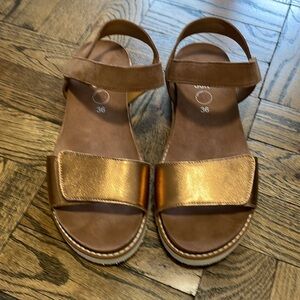 ARA Metallic Adjustable Leather & Suede Sandals, sz 36, NWOT